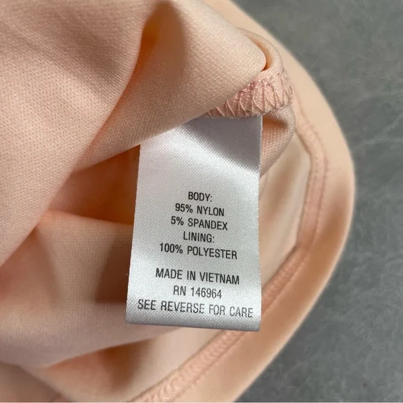 Robbie Bee Peach Lace Scoop Neck Long Bell Sleeve Shift Dress - Picture 4 of 7